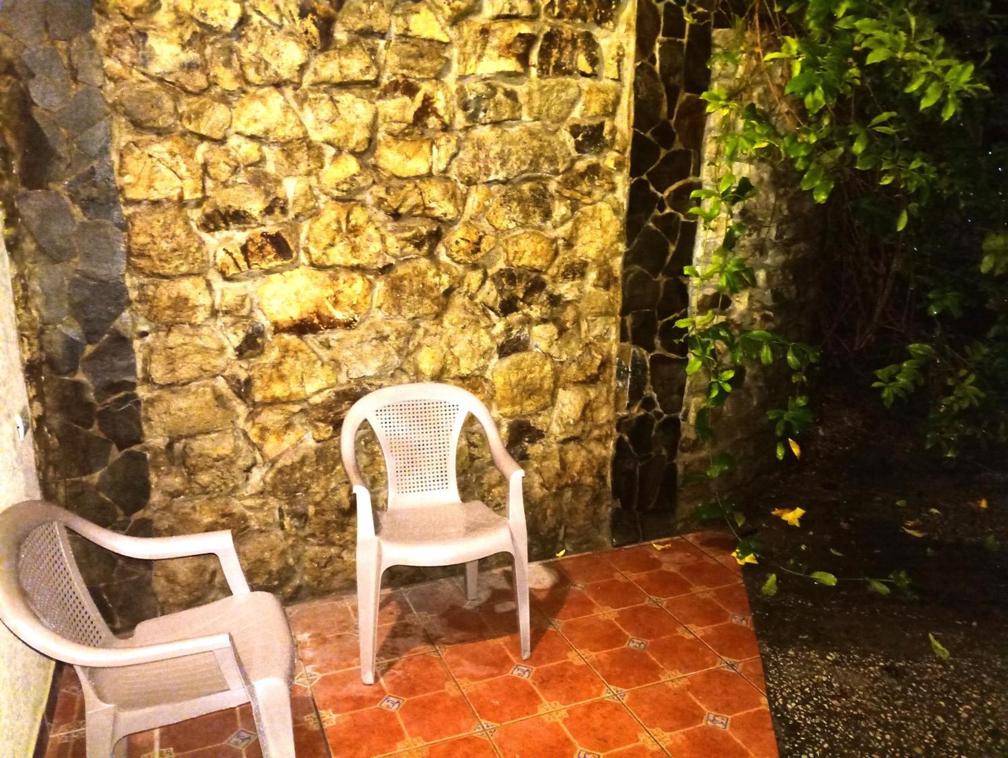 Apartment In Ac Hw 200mts To The *
